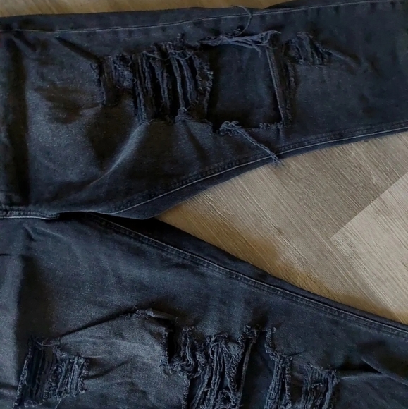 American Eagle Outfitters Distressed Black Boyfriend Jeans - Picture 6 of 7